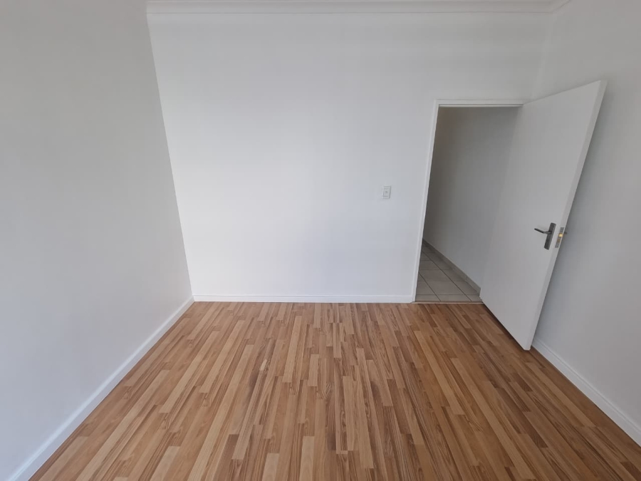 To Let 2 Bedroom Property for Rent in Observatory Western Cape